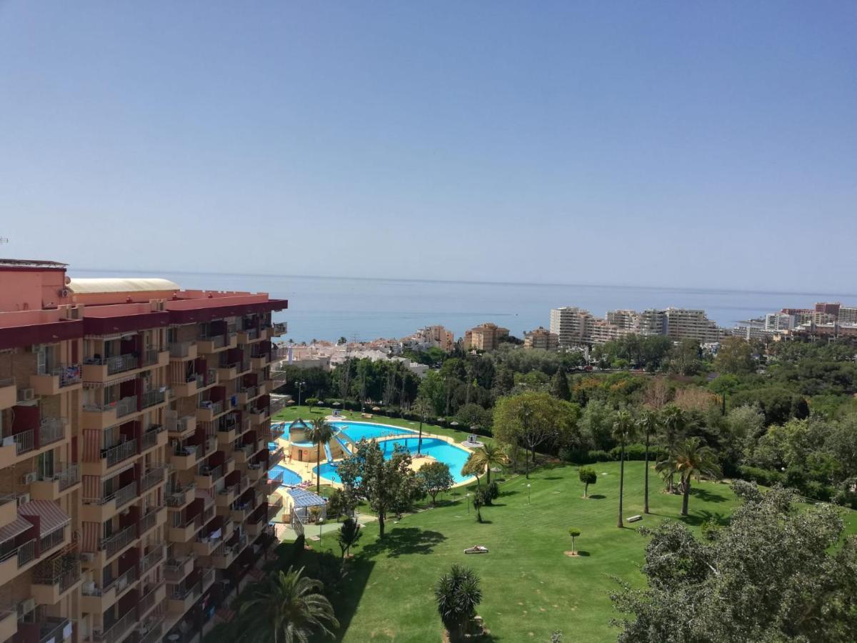 Acogedor,Apartamento.Piscina, Vistas, Terraza Беналмадена Екстериор снимка